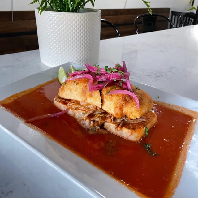 Torta Ahogada.